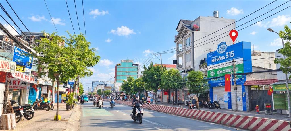 Cho thuê mặt bằng đường huỳnh tấn phát, diện tích 8 x 30