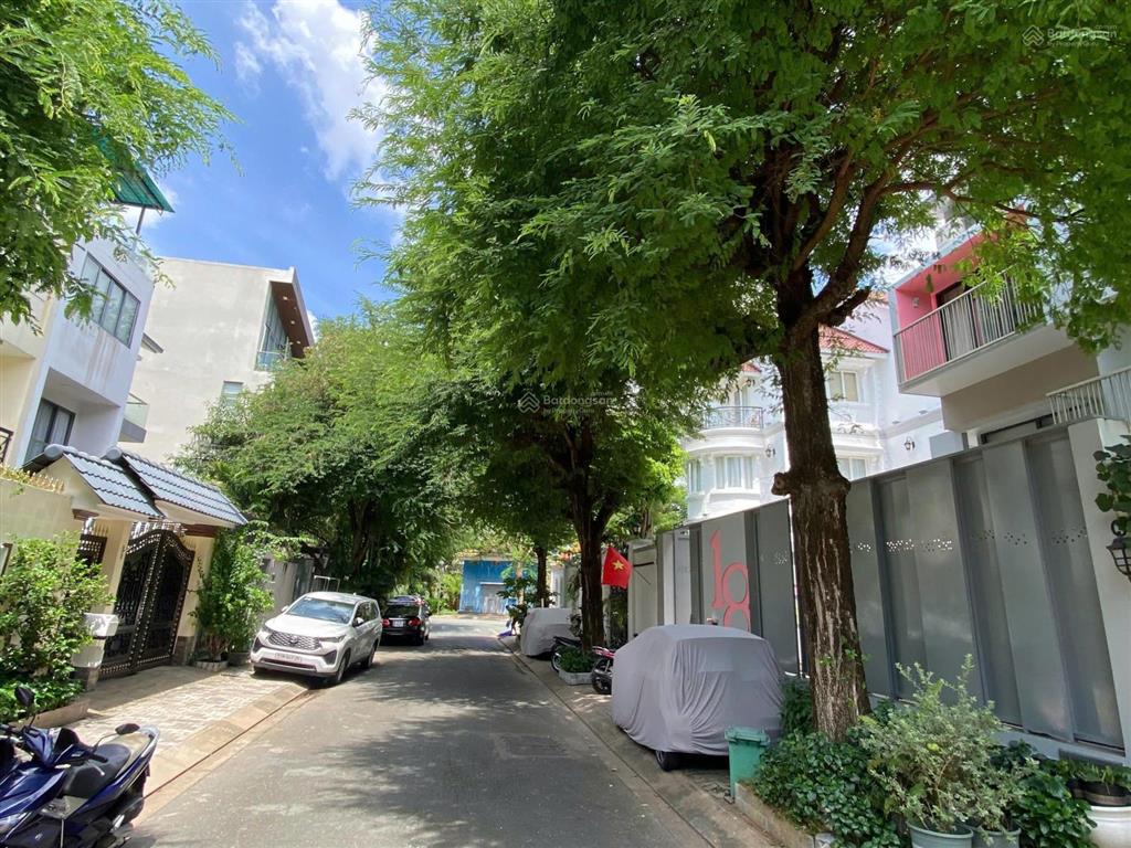 Cho thuê nhà phố nguyên căn, kdc phú mỹ vạn phát hưng dt 10 x 21 m