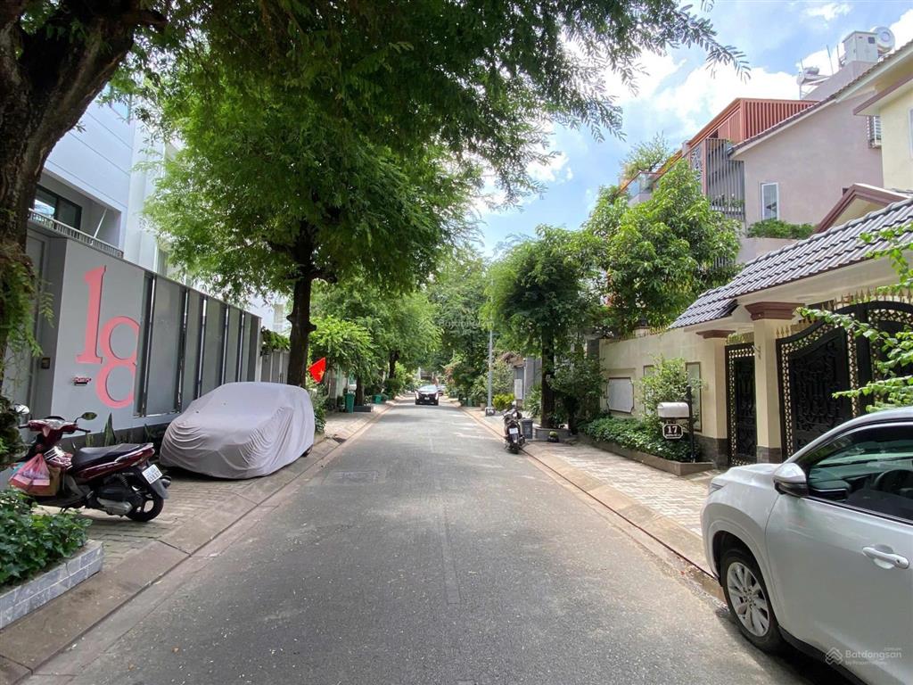 Cho thuê nhà phố nguyên căn, kdc phú mỹ vạn phát hưng dt 10 x 21 m