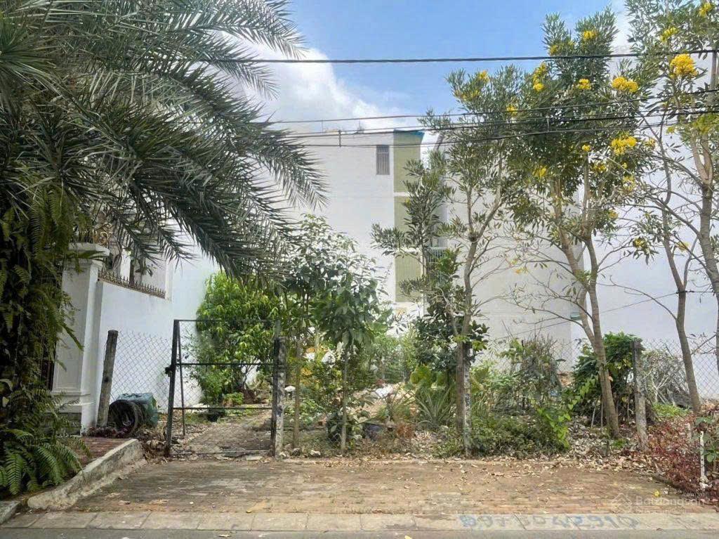 Chính chủ bán đất biệt thự view sông nam long phú thuận q. 7, dt 8 x 20m giá 17 tỷ, sổ hồng