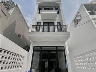 Chính chủ, bán nhà riêng 4 tầng, ngay vòng xoay phú hữu, đỗ ô tô trong sân