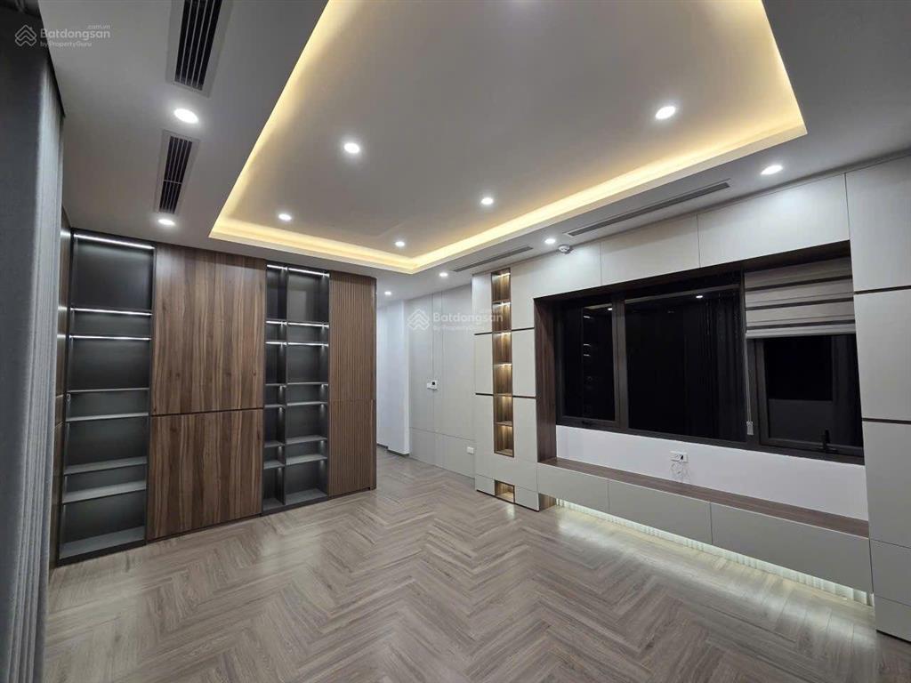 Chính chủ cần bán nhanh căn hộ chung cư phố trần bình quận cầu giấy. 75m giá hợp lý nhất khu vực.
