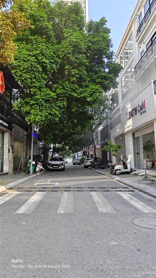 Bán biệt thự vip a10  khu đô thị nam trung yên, nguyễn chánh  giá hợp lý, khu vực hiếm nhà bán.