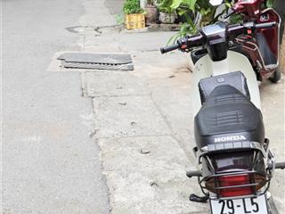 Bán thửa đất phân lô siêu đẹp, lô góc ba mặt thoáng, ô tô đỗ cửa, phố đội cấn  ba đình