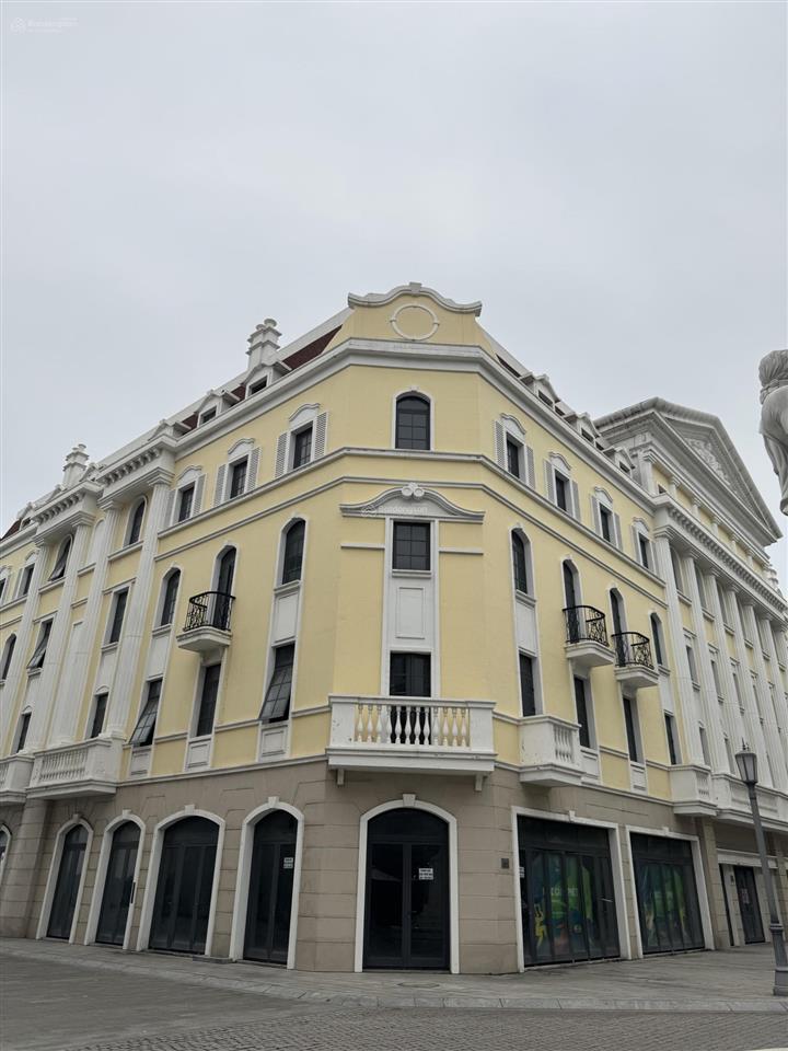 Bán nhà căn góc phố đi bộ dự án sun plaza grand world