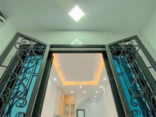 Bán nhà xây mới làng nghề Quỳ Vàng Quỳ Bạc. 50m, 4 tầng, chỉ 5,8 tỷ.