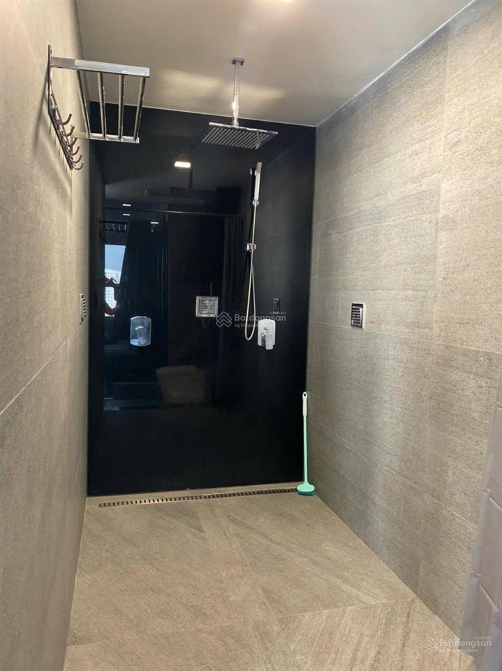 Bán studio sunrise city north 55m²  có hđ thuê 14 triệu/tháng  giá chỉ 4,8 tỷ