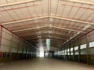 Cho thuê 2600m xưởng bến cát  bình dương