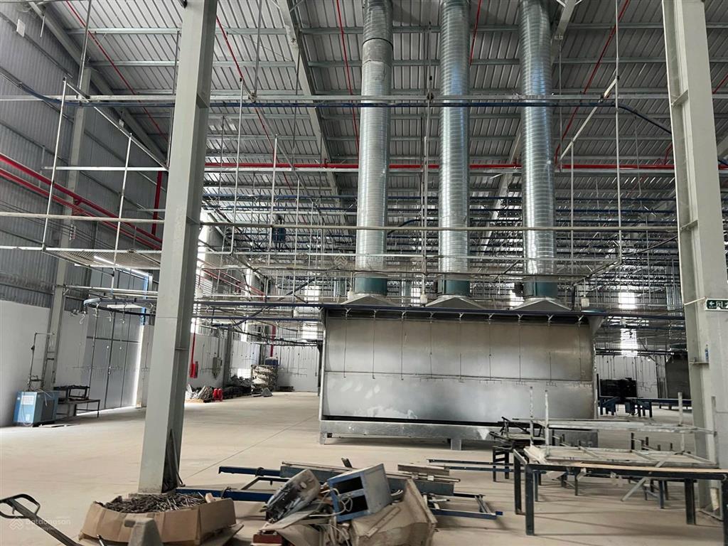 Cho thuê 8000m2 khuôn viên kho xưởng  bắc tân uyên  bình dương