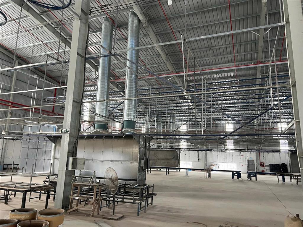 Cho thuê 8000m2 khuôn viên kho xưởng  bắc tân uyên  bình dương