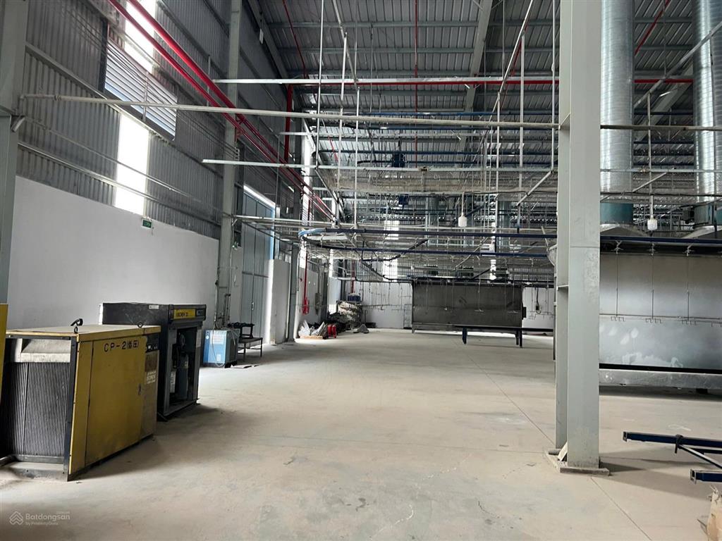 Cho thuê 8000m2 khuôn viên kho xưởng  bắc tân uyên  bình dương