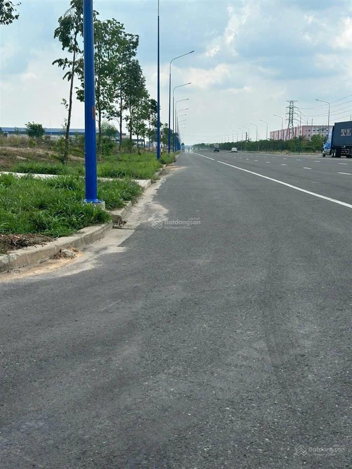 Cho thuê kho xưởng kcn phú mỹ brvt có chia nhỏ diện tích