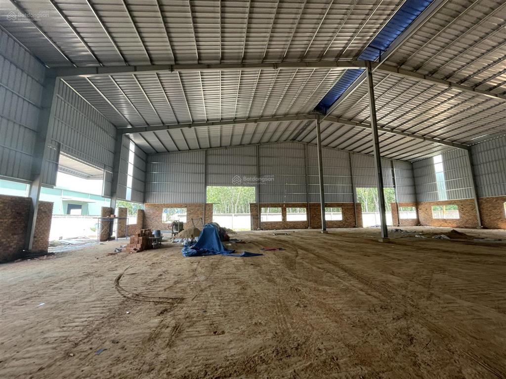 Cho thuê xưởng gần khu công nghiệp nam tân uyên bình dương