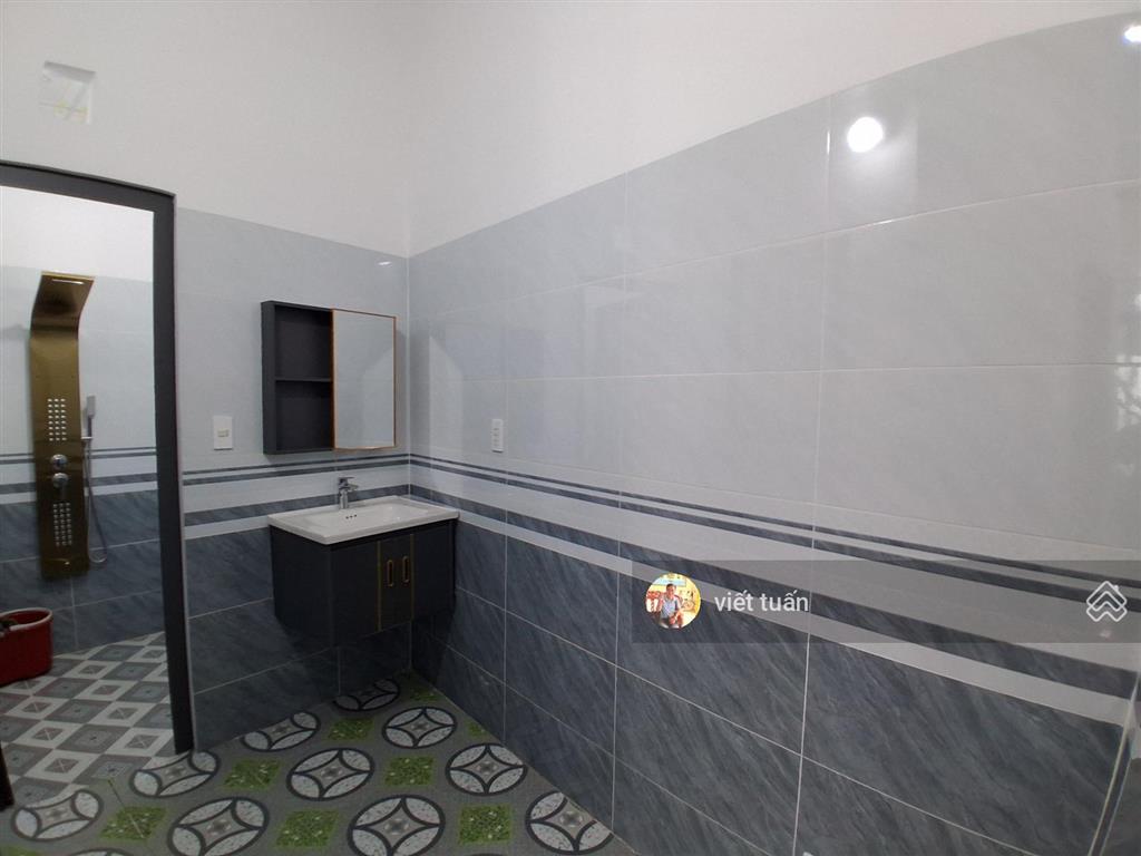 Bán nhà phố mặt tiền tại 743, dĩ an, 6,9 tỷ, 112m2 siêu hot