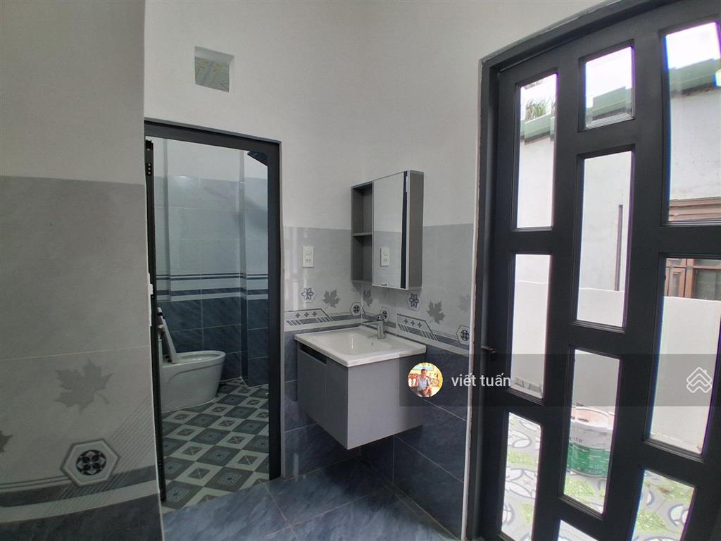 Bán nhà phố mặt tiền tại 743, dĩ an, 6,9 tỷ, 112m2 siêu hot
