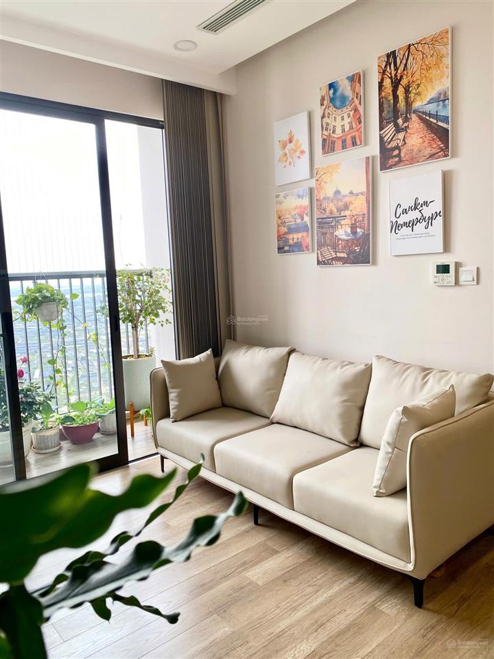 Bán nhanh căn hộ 2n 2wc xinh xắn nội thất đẹp, tầng cao, view thoáng toà havenpark ecopark giá tốt