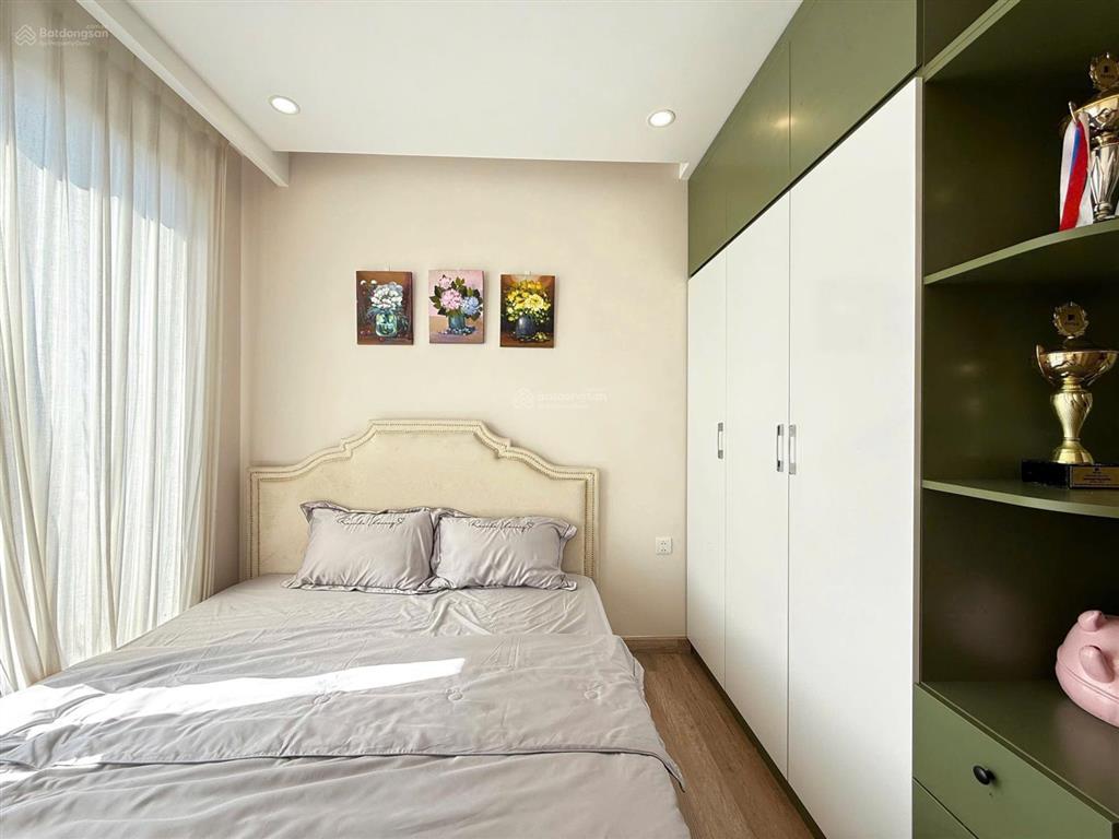 Bán nhanh căn hộ 2n 2wc xinh xắn nội thất đẹp, tầng cao, view thoáng toà havenpark ecopark giá tốt