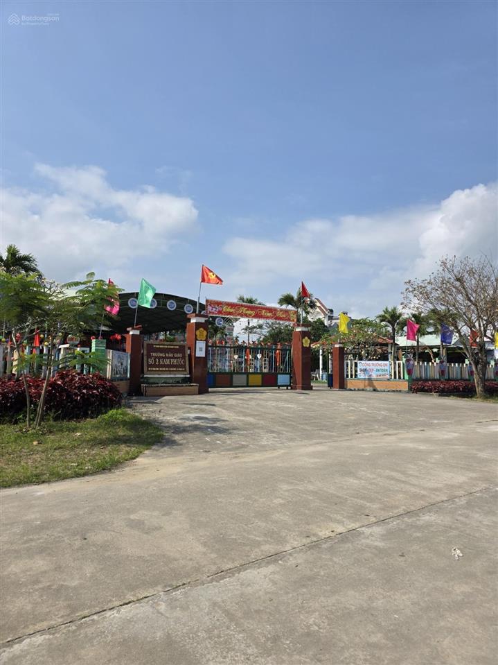 Chuyển nhượng bđs tại trung tâm thị trấn nam phước, bđs nằm song song đường hùng vương