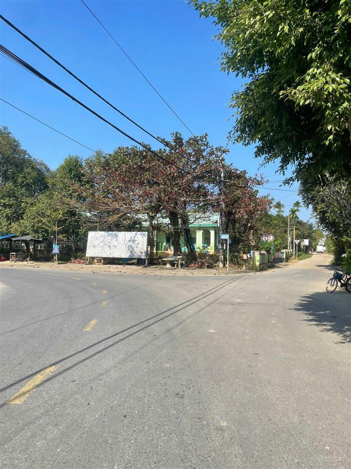 Bán đất mặt tiền đường lạc long quân,xã nam phước