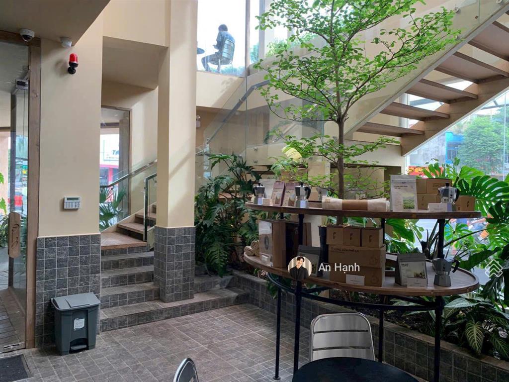 Siêu vị trí! góc 2 mặt tiền đề thám, quận 1. dt 15 x 12 (166m2) 4 tầng  hđt 150 triệu  giá 47 tỷ