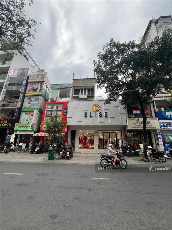 Bán nhà mặt tiền lý tự trọng, p. bến thành, q1. dt 12x20m 3 tầng, hđt 430 triệu/tháng  giá 200 tỷ