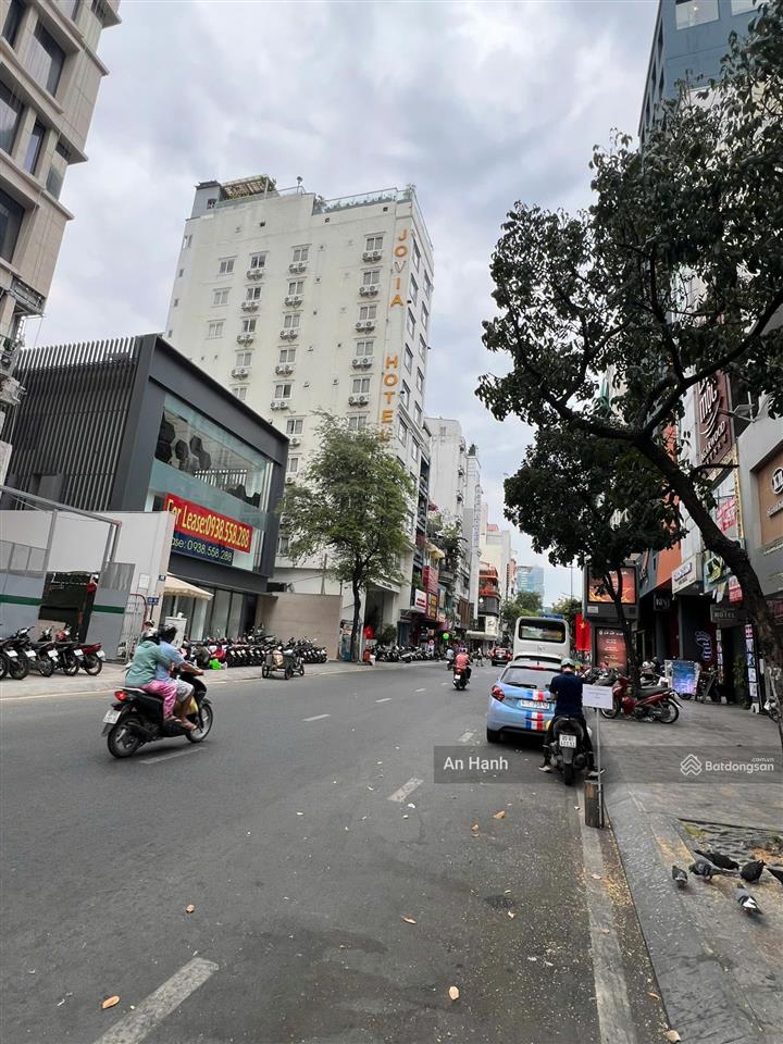 Bán nhà mặt tiền lý tự trọng, p. bến thành, q1. dt 12x20m 3 tầng, hđt 430 triệu/tháng  giá 200 tỷ