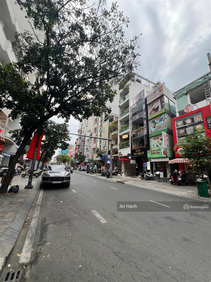 Bán nhà mặt tiền lý tự trọng, p. bến thành, q1. dt 12x20m 3 tầng, hđt 430 triệu/tháng  giá 200 tỷ