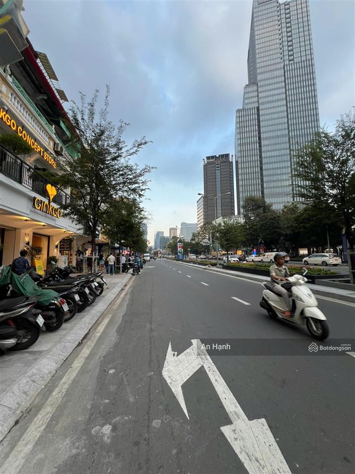 Sản phẩm chưa lên thị trường! bán nhà mặt tiền pasteur. dt 10 x 13  hđ thuê 290 triệu giá 99 tỷ