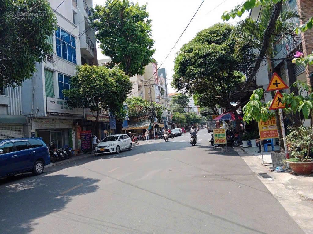 Siêu vị trí mặt tiền 4 tầng nguyễn minh hoàng  k300, p. 12, tân bình. 5x18m, chỉ 20 tỷ