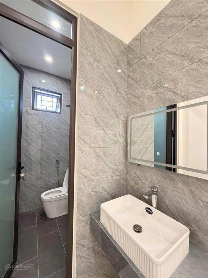 Chủ cần bán nhà gác lửng thông tầng đẹp y hình sổ riêng thổ cư 100%, 1 sẹc đt768 nối dài