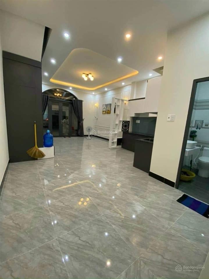 Nhà chính chủ giảm 200 triệu bán nhà lầu ngay trục 16 gần đồng khởi
