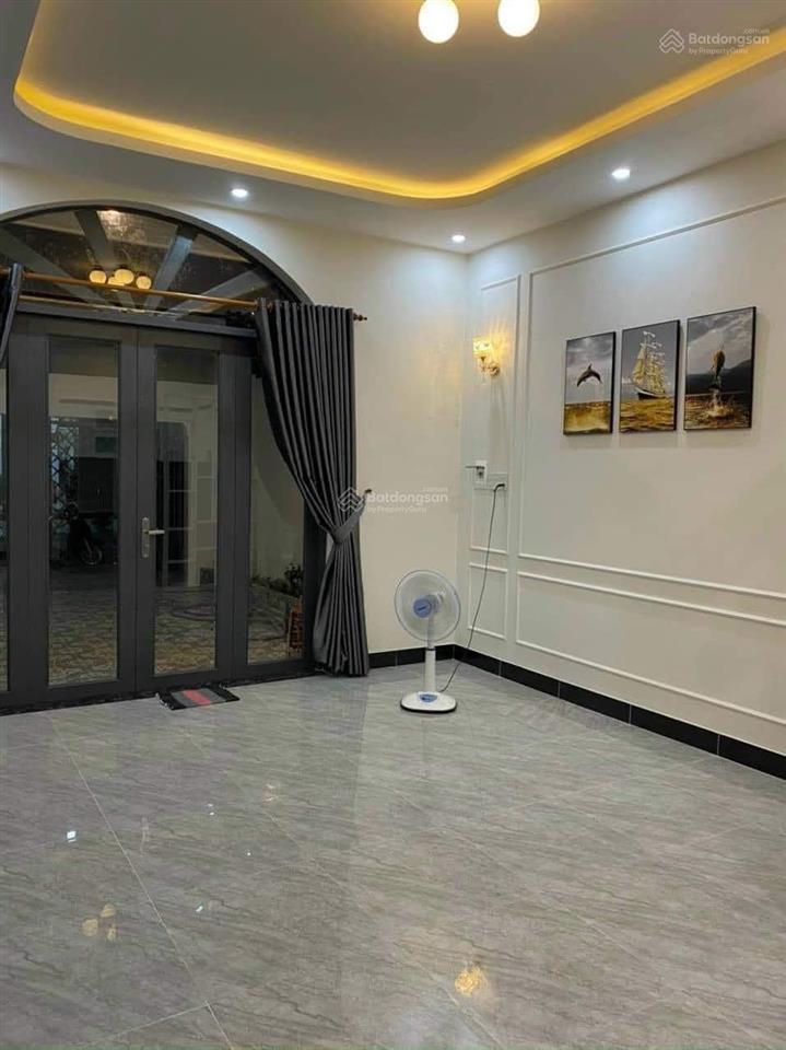 Nhà chính chủ giảm 200 triệu bán nhà lầu ngay trục 16 gần đồng khởi