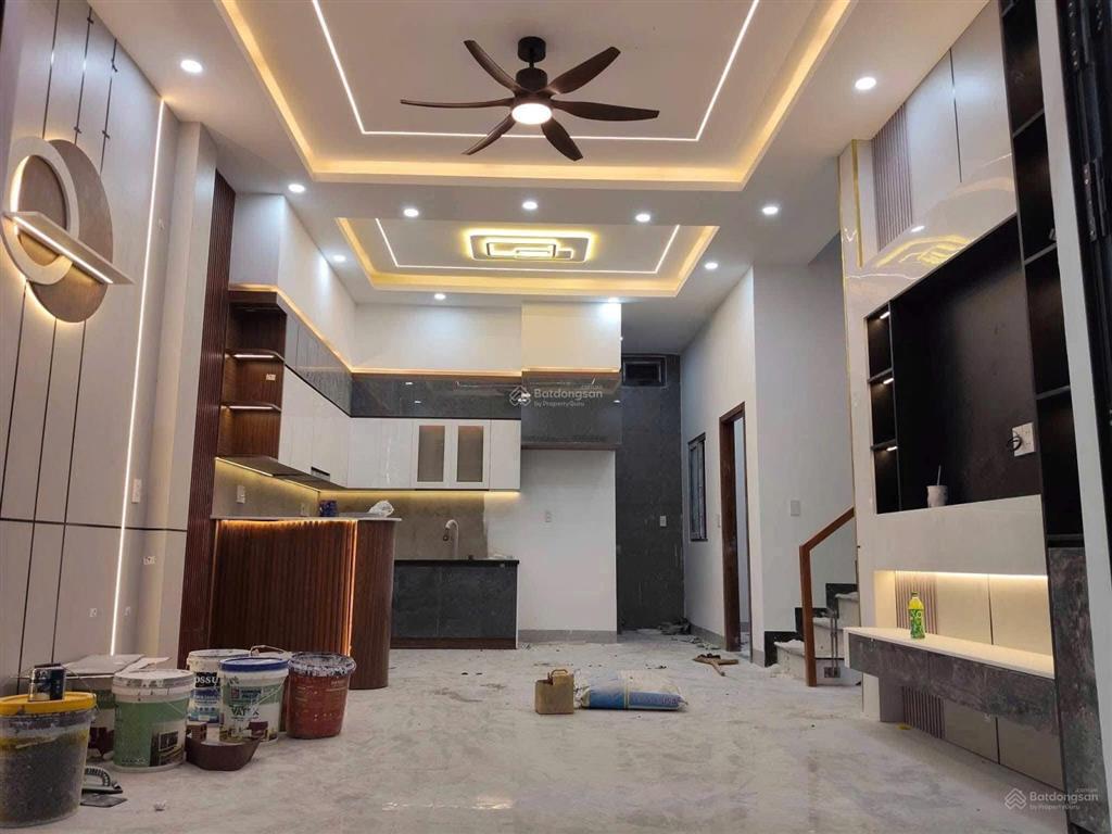 Biệt thự mini xây mới ngay biên hòa ngang 7m dài 15m vị trí trung tâm