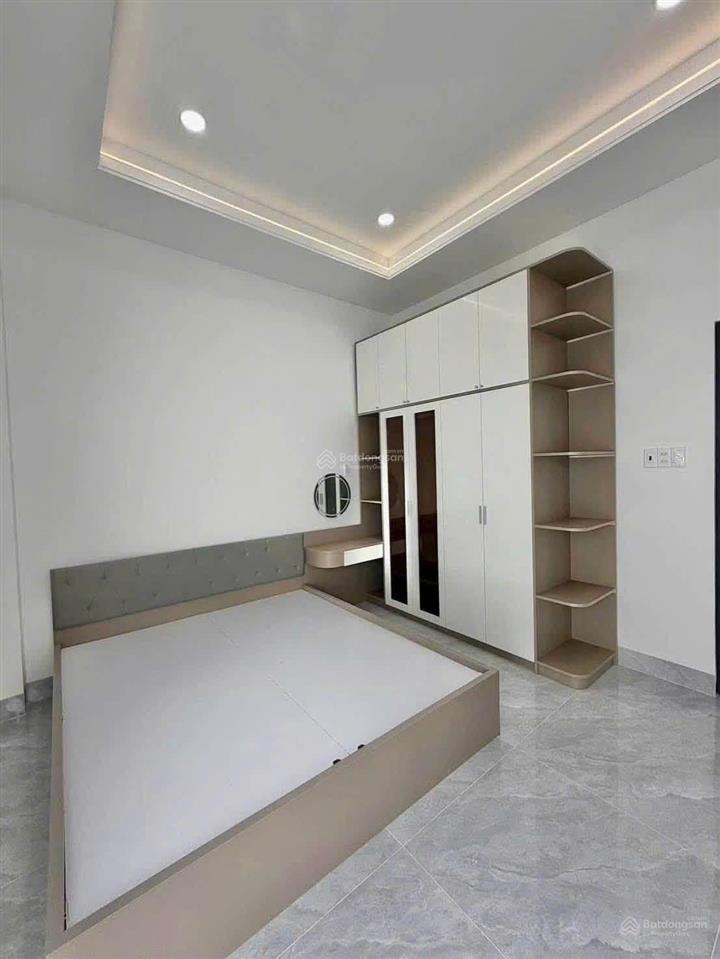 Nhà cổng 11 chủ cần bán tại p. phước tân giá sở hữu chỉ 600 triệu, hoàn công có gpxd
