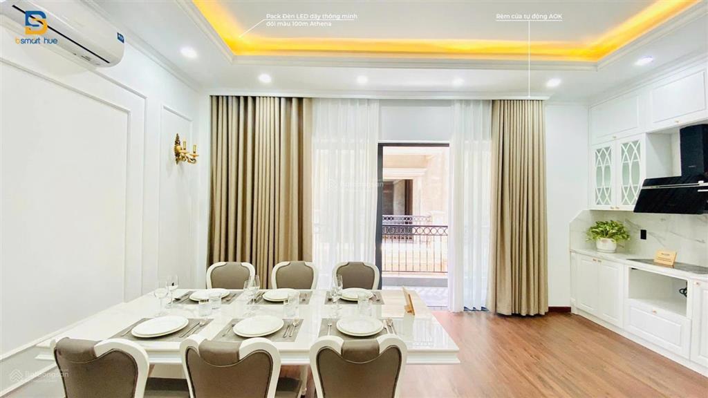 Nhà 4 tầng đường nguyễn lộ trạch đối diện chợ, dân cư đông đúc thuận tiện kd chủ thuê lại 480tr/năm
