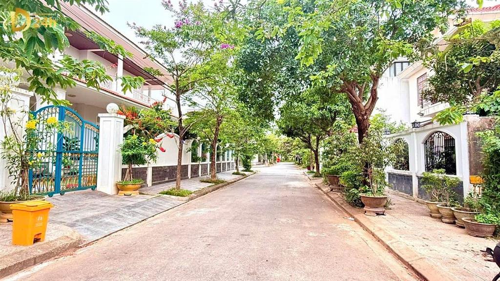 Đất biệt thự thuỷ dương nghỉ dưỡng 2 mặt tiền  view công viên cao không ngập lụt