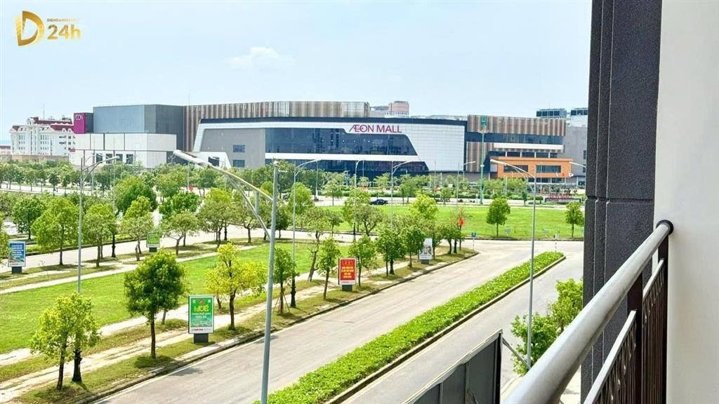 Giá 13tỷ6 nhà mt căn góc 2 mặt tiền đường đại lộ võ nguyên giáp 100m đối diện siêu thị aeon huế