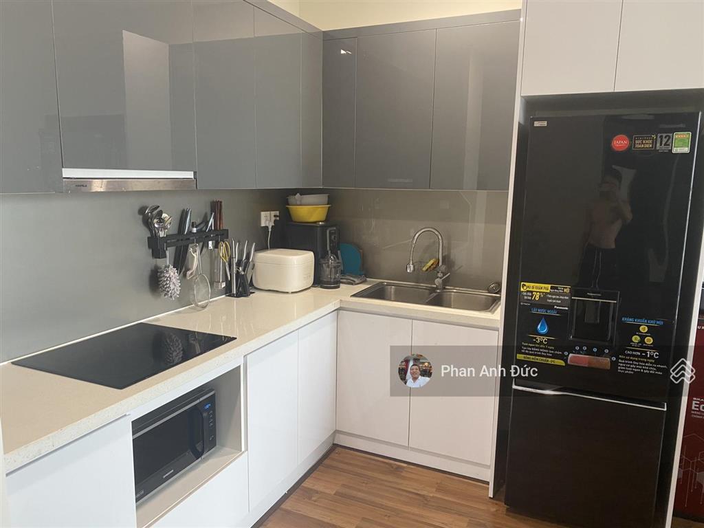 ( chủ thiện chí ) bán căn 2pn chung cư mipec rubik 360 xuân thủy  giá 9.5 tỷ .  0983 921 ***