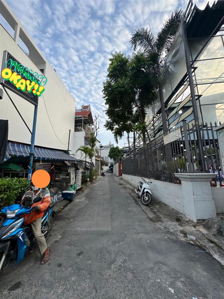 Nhà c4 tiện xây mới, hẻm xe hơi  độc lập, tân phú 68m2  sổ vuông vức  vị trí đẹp