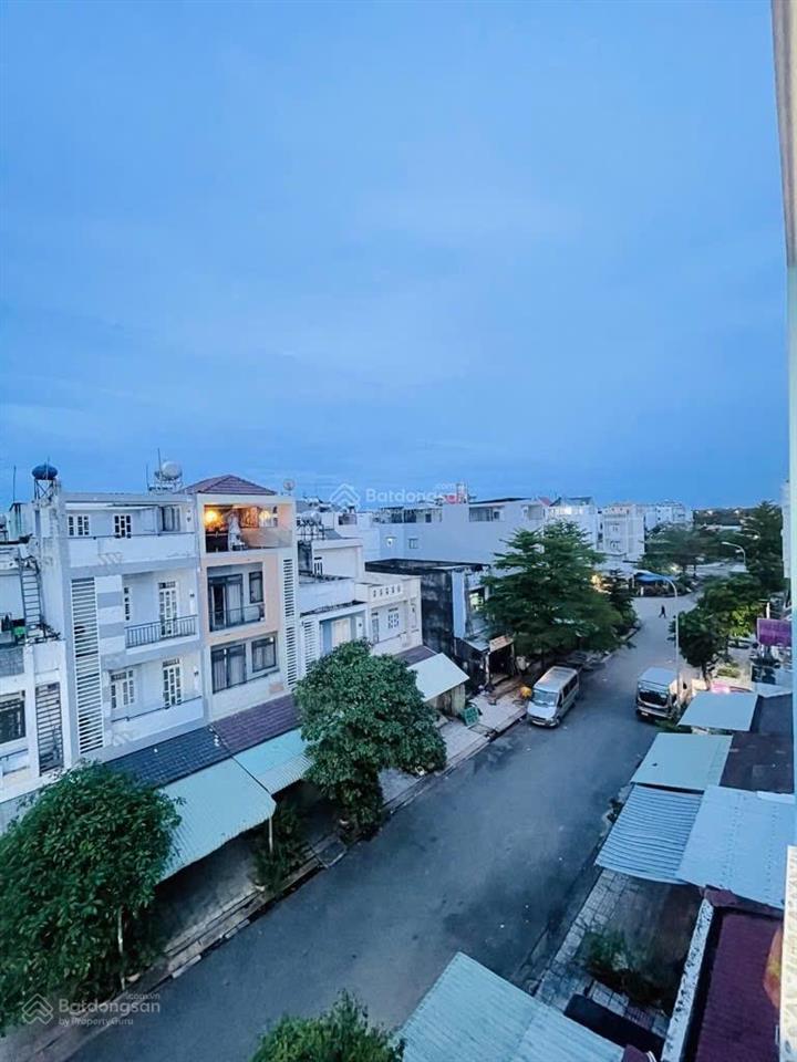 Đất bán phường 7 quận 8  100m2 đường nhựa chỉ 4,5 tỷ