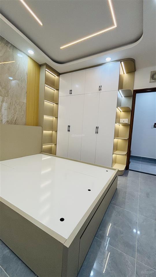 Bán nhà hẻm xe hơi 5 tầng đường bà hom 50m2 nhà mới ở liền chỉ 6,85 tỷ