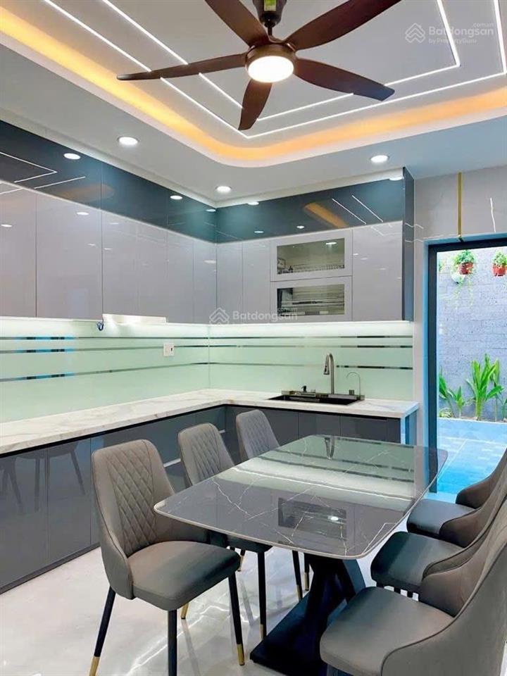 Bán nhà mới xây 5 tầng có thang máy ngay an dương vương 72m2. có nội thất cơ bản 8.1 tỷ