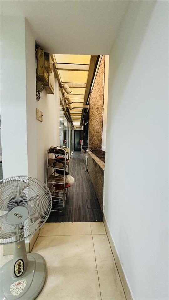 Bán nhà mặt tiền kinh doanh ngay chợ vải quận 5, 2 tầng 5,5x19.5m khu kd sầm uất 26.x tỷ tl