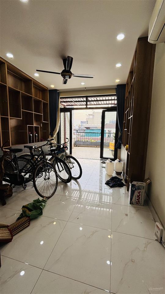 Mặt tiền kinh doanh phường chợ lớn quận 5  5 tầng 4x22m có thang máy chỉ 30.x tỷ