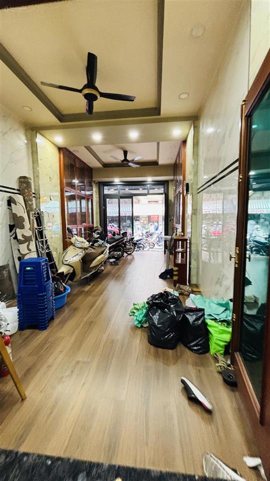 Mặt tiền kinh doanh phường chợ lớn quận 5  5 tầng 4x22m có thang máy chỉ 30.x tỷ