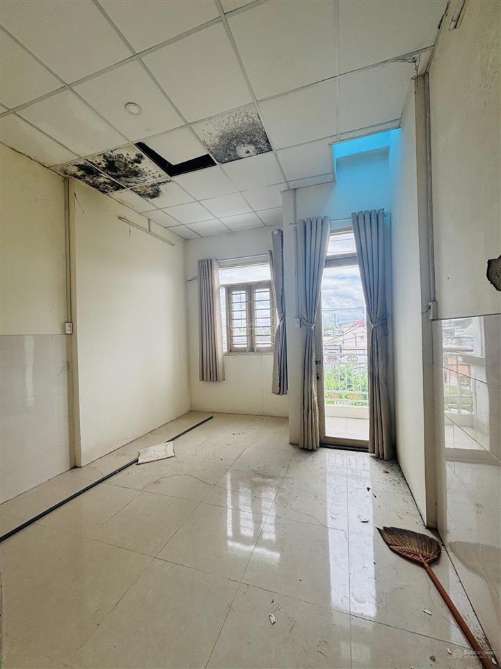 Bán nhà phố đoàn nguyễn tuấn, 3 tỷ, 82 m2, giá tốt