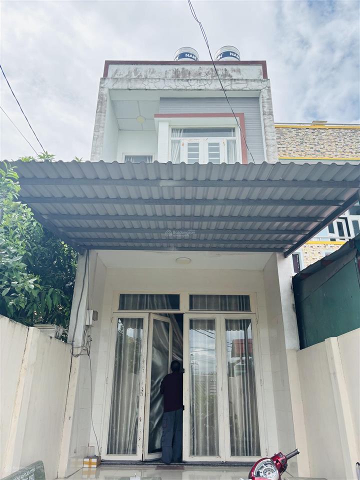 Bán nhà phố đoàn nguyễn tuấn, 3 tỷ, 82 m2, giá tốt