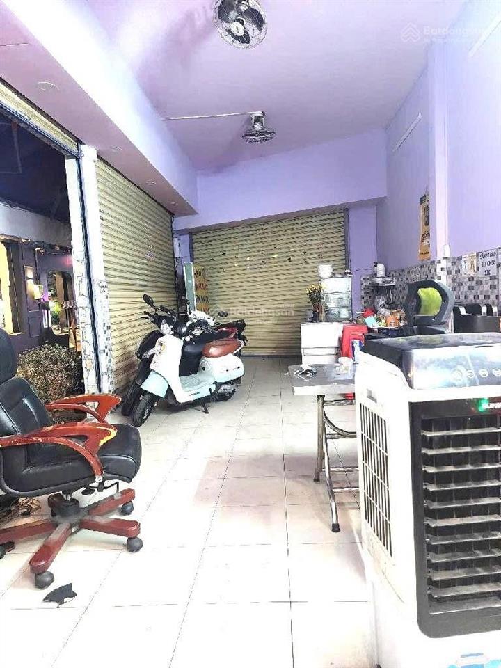 Bán gấp nhà mặt tiền tân hòa đông 4x38m 2 tầng giảm 2 tỷ chỉ còn 9,8 tỷ
