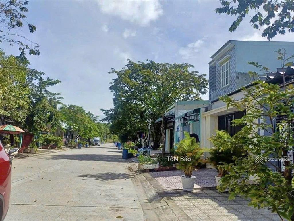 Cần bán lô đất 129m² (6x21,5m)  trong vĩnh phú 1  đường nhựa  kdc bàn cờ  đường lớn có vỉa hè