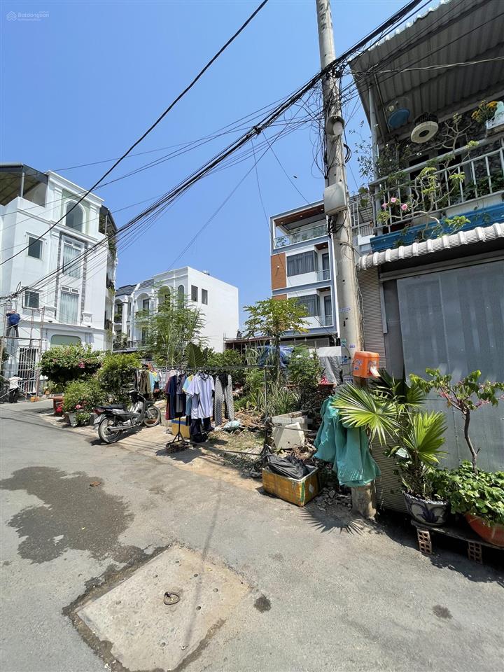 Chính chủ gửi bán lô đất góc 2 mặt tiền hẻm xe hơi phường bình trưng diện tích 79m tặng bản vẽ